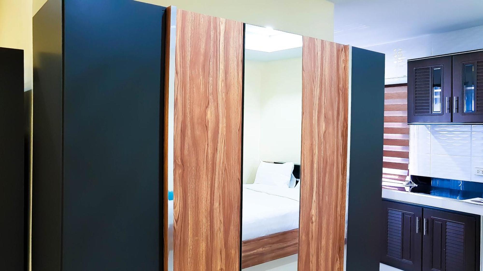 Walking Street Residence - Boutique Suites Near The Beach & Walking Street Pattaya Pokój zdjęcie