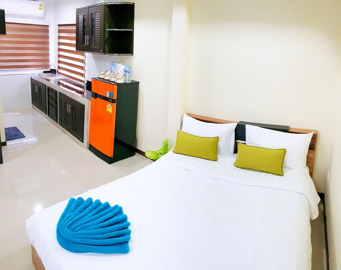 Walking Street Residence - Boutique Suites Near The Beach & Walking Street Pattaya Zewnętrze zdjęcie