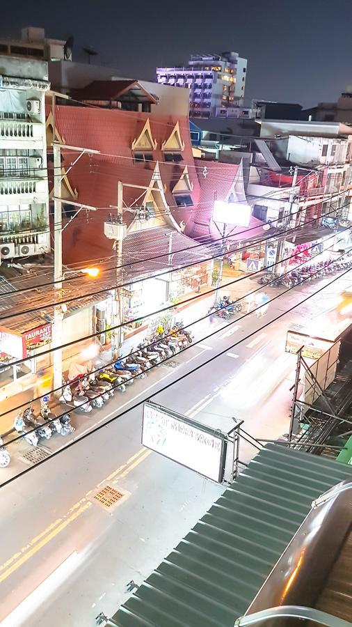 Walking Street Residence - Boutique Suites Near The Beach & Walking Street Pattaya Zewnętrze zdjęcie