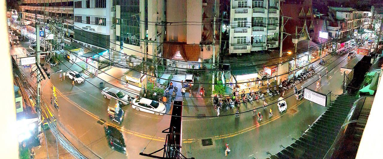 Walking Street Residence - Boutique Suites Near The Beach & Walking Street Pattaya Zewnętrze zdjęcie