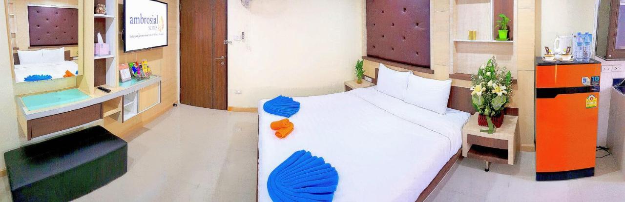Walking Street Residence - Boutique Suites Near The Beach & Walking Street Pattaya Zewnętrze zdjęcie